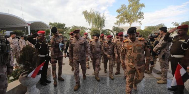 الشمري يوجه بتكثيف العمل الاستخباراتي والأمني بــ(ثلاث مدن في الأنبار)