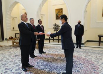 برهم صالح يؤكد انفتاح العراق على المجتمع الدولي وتعزيز علاقاته (السياسية والاقتصادية والتجارية)