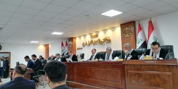 المحكمة الاتحادية ترد دعوى الطعن وتلغي أمر الإيقاف المؤقت لعمل رئاسة البرلمان