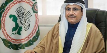 رئيس البرلمان العربي .. مهاجمة منزل الحلبوسي استهداف للدولة العراقية