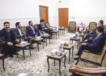 الصدر يكتب بالأحمر حكومة أغلبية .. نرحب بالحوار مع المعارضة الوطنية