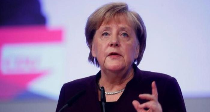 أنجيلا ميركل تتلقى أول عرض عمل بعد تقاعدها