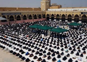 الصدر يعلق بشأن الاجراءات الوقائية المتبعة بـ(صلاة الجمعة)+ وثيقة