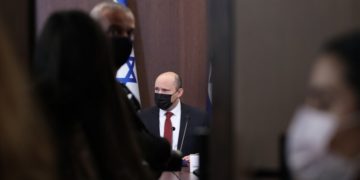 إسرائيل تمنع دول البلطيق من تصدير أسلحتها إلى (أوكرانيا) بسبب “حزب الله”