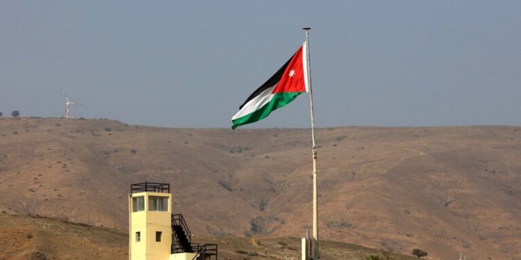 السعودية تعيد فتح (معبر الدرة) مع الأردن أمام الركاب