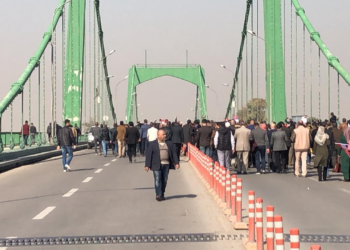 القوات الأمنية تغلق إحدى بوابات المنطقة الخضراء وسط بغداد