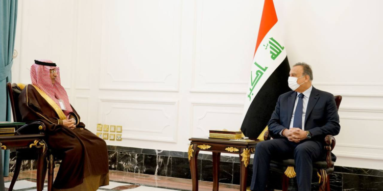 الكاظمي يشدد على أهمية مسارات التعاون التي تقودها منظمة التعاون الاسلامي