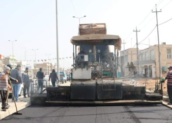 بلدية النجف تباشر بتنفيذ (مشاريع خدمية) في الأحياء الشعبية