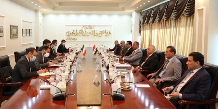 العراق وإيران يتبادلان “وثائق تتعلق باغتيال المهندس وسليماني”