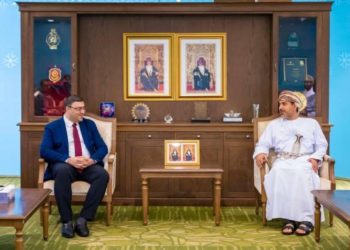 العراق وعمان يوقعان اتفاقية (التعاون المشترك) في مجال الاتصالات