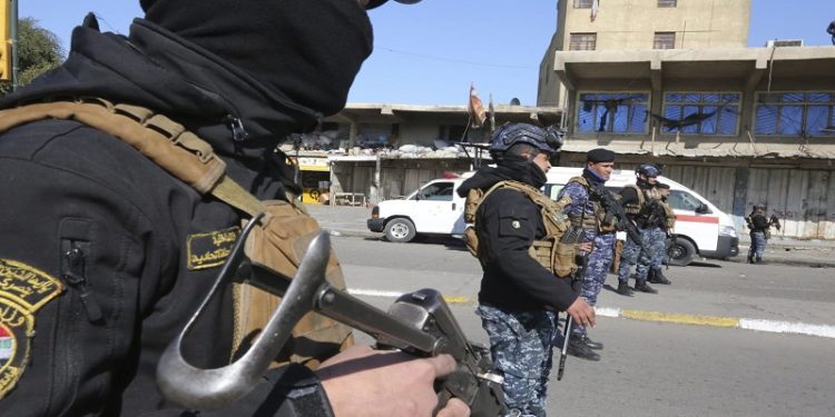 اعتقال شقيق أبرز قيادات داعش في بغداد + صور