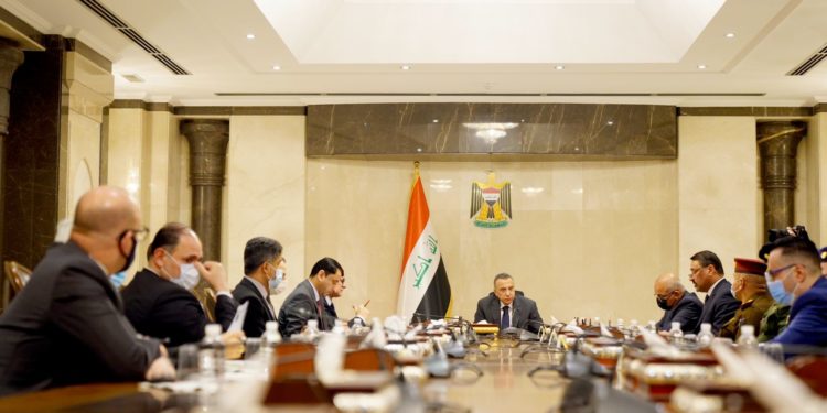 الكاظمي يرأس اجتماع اللجنة العليا للصحة والسلامة الوطنية