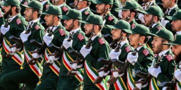 اميركا تضع شرطاً “لإزالة” الحرس الثوري من قائمـة الإرهــاب