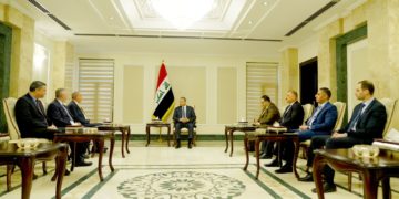 الكاظمي يستقبل وزير الصناعة والتجارة الأردني