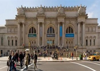 مُدرسة أمريكية تقدم هدية غير عادية لمتحف قدامى المحاربين