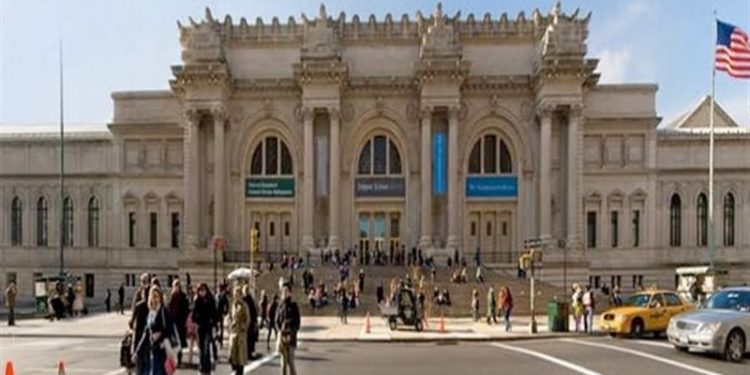 مُدرسة أمريكية تقدم هدية غير عادية لمتحف قدامى المحاربين