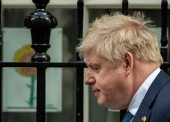  جونسون لم يحصل على وعـــود (بزيادة) إنتاج النفط من الرياض وأبو ظبي