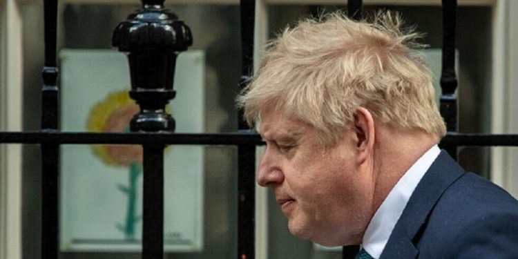  جونسون لم يحصل على وعـــود (بزيادة) إنتاج النفط من الرياض وأبو ظبي