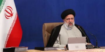 رئيسي .. لا نريد تأخير الاقتصاد الإيراني في انتظار الاتفاق النووي