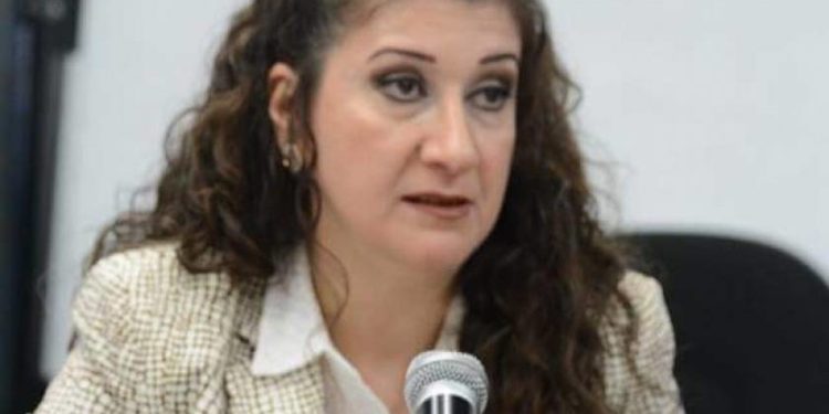 في يوم المرأة.. حقوقنا تسلب من نساء بعقلية ذكورية , نسويات يشكين سطوة “التحرش والتهميش”