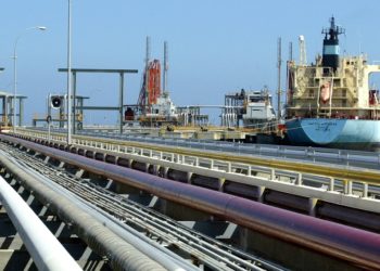 شركات النفط الروسية في فنزويلا تُعقد محادثات واشنطن وكاراكاس