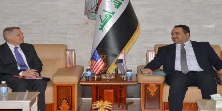 اعلان مخرجات لقاء وزير التجارة بالسفير الأميركي ماثيو تولر