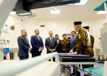 الكاظمي يفتتح مستشفى الحسين العسكري وسط بغداد