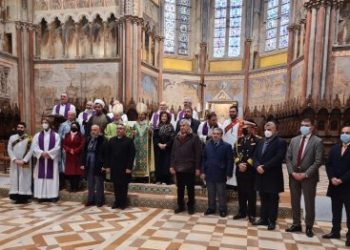 دعوة لبدء تفويج الحجاج من (اسيزي لأور) واعادة فتح المدارس الايطالية