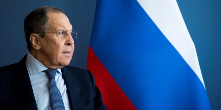لافروف يتهم الولايات المتحدة الأميركية بـ”عرقلة” المفاوضات مع أوكرانيا