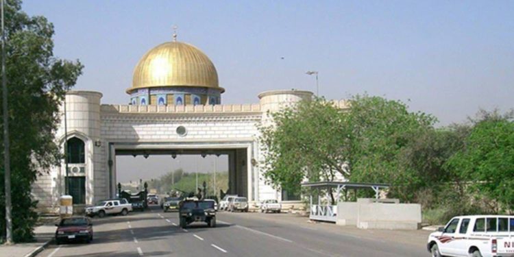 إغلاق مداخل المنطقة الخضراء وسط بغداد .. الدخول لحاملي “الباجات” فقط