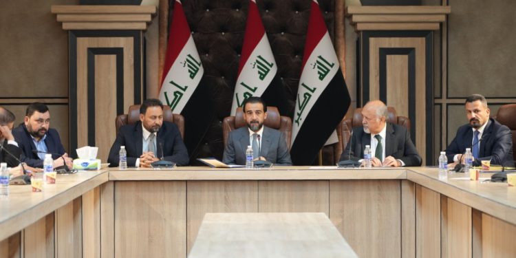 الحلبوسي يترأس اجتماع المالية النيابية لمناقشة “مشروع قانون الدعم الطارئ للأمن الغذائي”