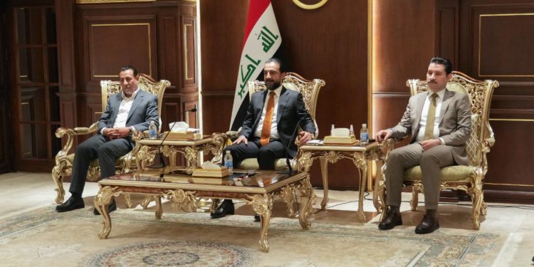 الحلبوسي يترأس اجتماعاً لتحديد مهام اللجان وتسمية أعضائها