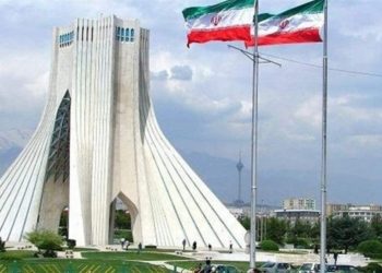 إيران .. المحادثات النووية تزداد تعقيداً