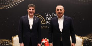 اجتماع بين بارزاني ووزير الخارجية التركي