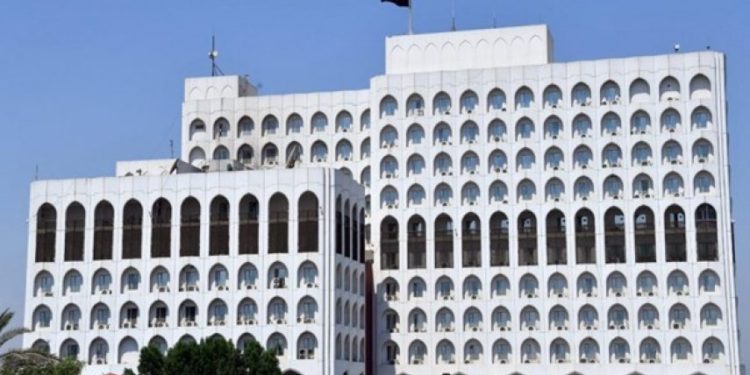  الخارجية تستدعي سفير العراق لدى لبنان