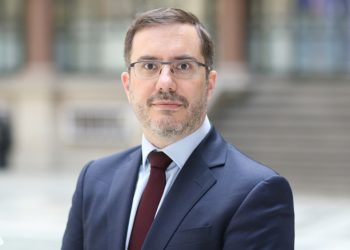 السفير البريطاني يعلن عن اطلاق برنامج جديد لدعم العراق بتعزيز النظام الوطني لتنظيم الأسرة