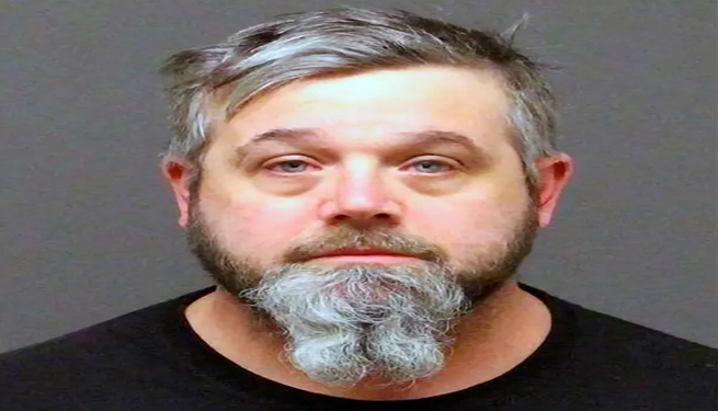 القبض على أمريكي “جمَّد عشرات الحيوانات ” وضعها في ثلاجة وهي حية 