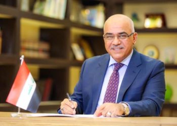 العراق لا يمتلك فائضاً من حملة الشهادات العليا