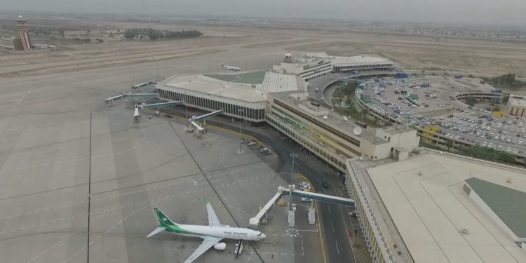 إيران توافق على مشروع اتفاقية تطويــــــر النقل الجوي مع العراق