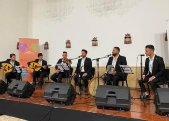 الموصل تحيي ألحان العراق التقليدية بمهرجان موسيقي
