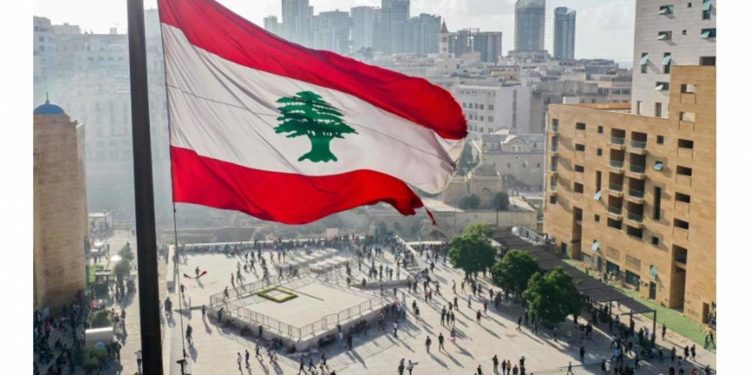 الحكومة اللبنانية تعلن إفلاس الدولة