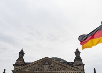 اتحاد الصناعة الألماني “يــــحذر” من حدوث انهيار في حال حظر الغاز من روسيا