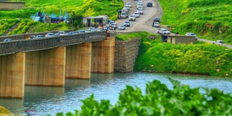 العثور على جثة أحد السياح الثلاثة الذين غرقوا في (نهر قشان) في السليمانية