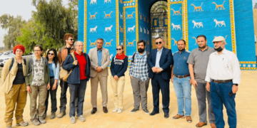 بعثة إيطالية تزور مدينة بابل الآثارية + صور