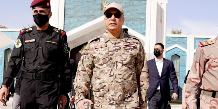 الكاظمي يصل الى مناطق غرب محافظة الانبار للاشراف على انطلاق عمليات الارادة الصلبة