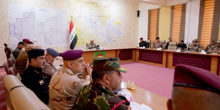 الكاظمي يصل الى مقر قيادة قوات حرس الحدود في الأنبار