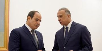 الكاظمي يتلقّى اتصالاً هاتفياً من السيسي