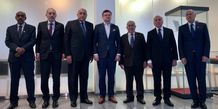 مجموعة الاتصال الوزارية العربية .. ضرورة وقف إطلاق النار وإنهاء الأزمة (الروسية -الأوكرانية)