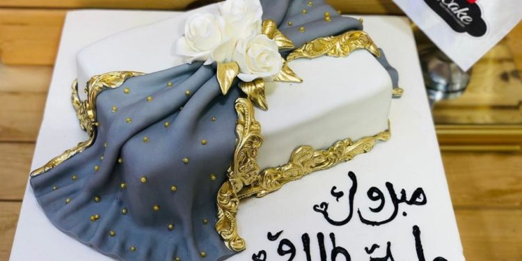 نساء يحتفلن بالانفصال عن أزواجهن