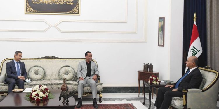 صالح والزاملي يؤكدان أهمية الإسراع بتشريع القوانين الخدمية